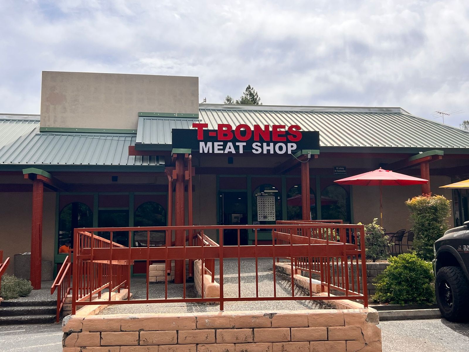 T Bones Meat Shop